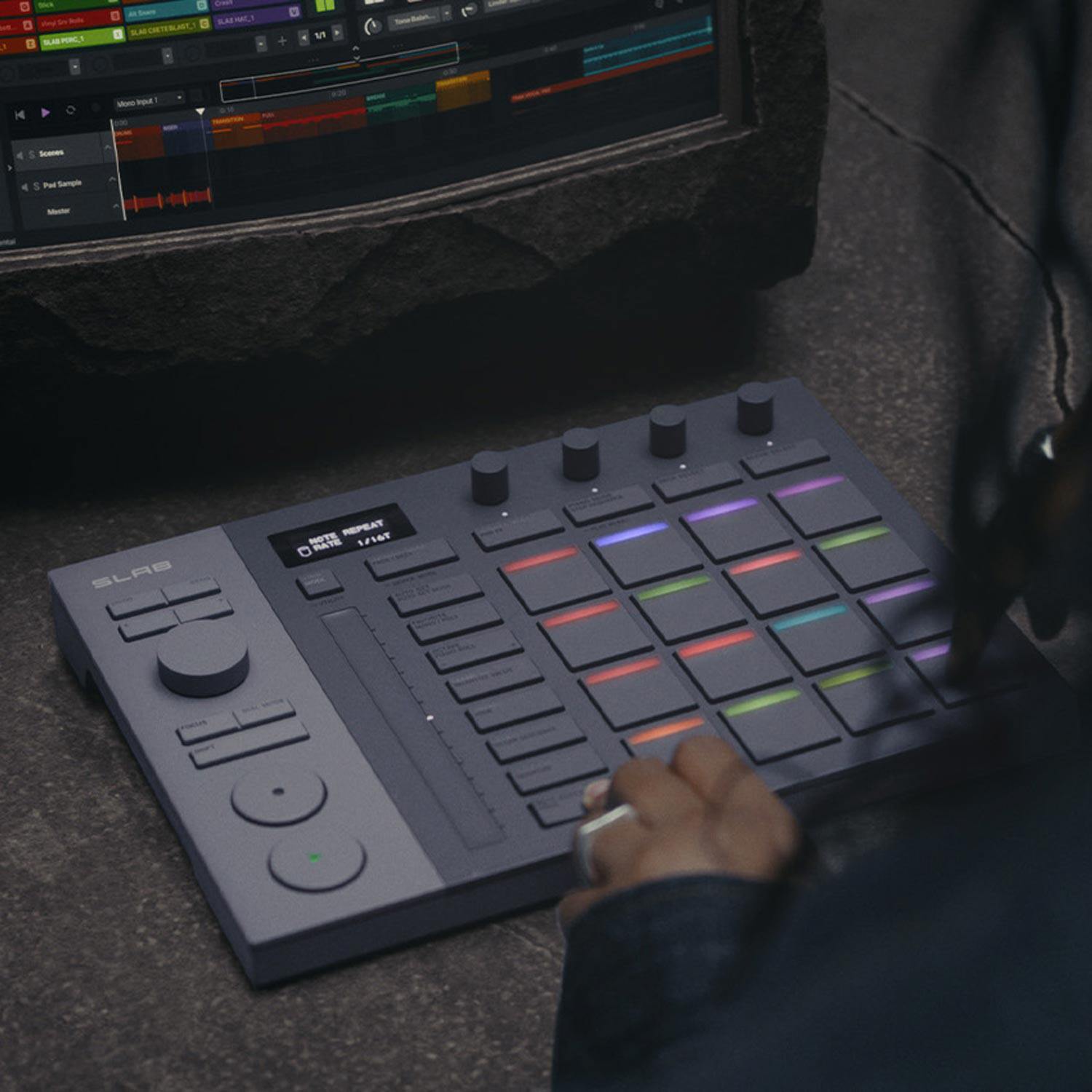 جهاز تحكم Pioneer AlphaTheta S - مراجعة Midi Controller Pad وسعره